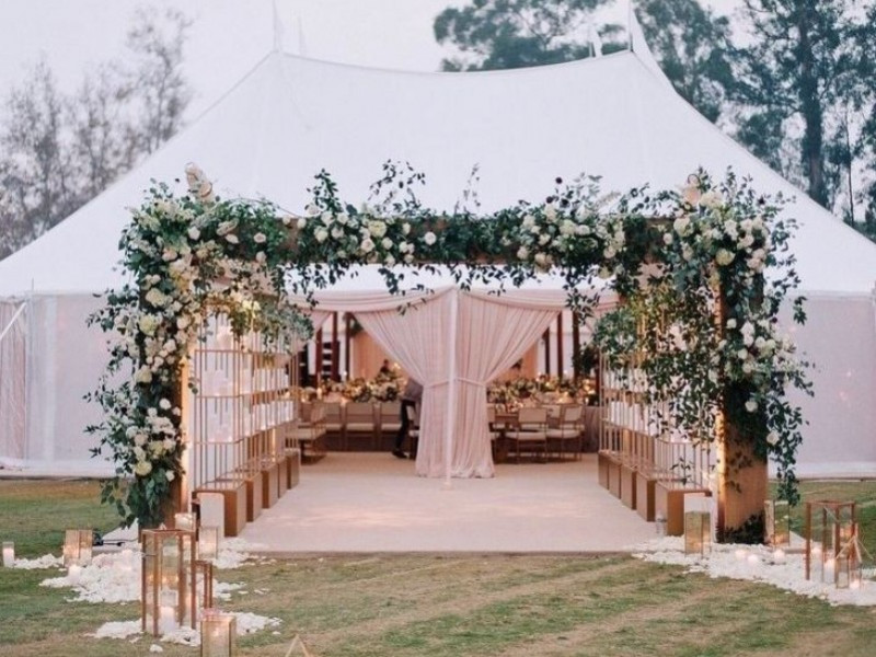 wedding-receptions-in-tents-why-not
